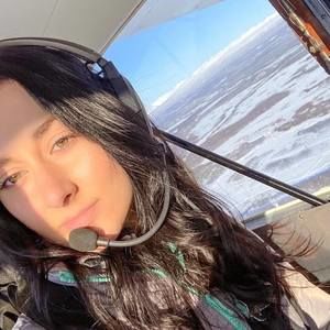 Meet your Posher, Elle cassandra